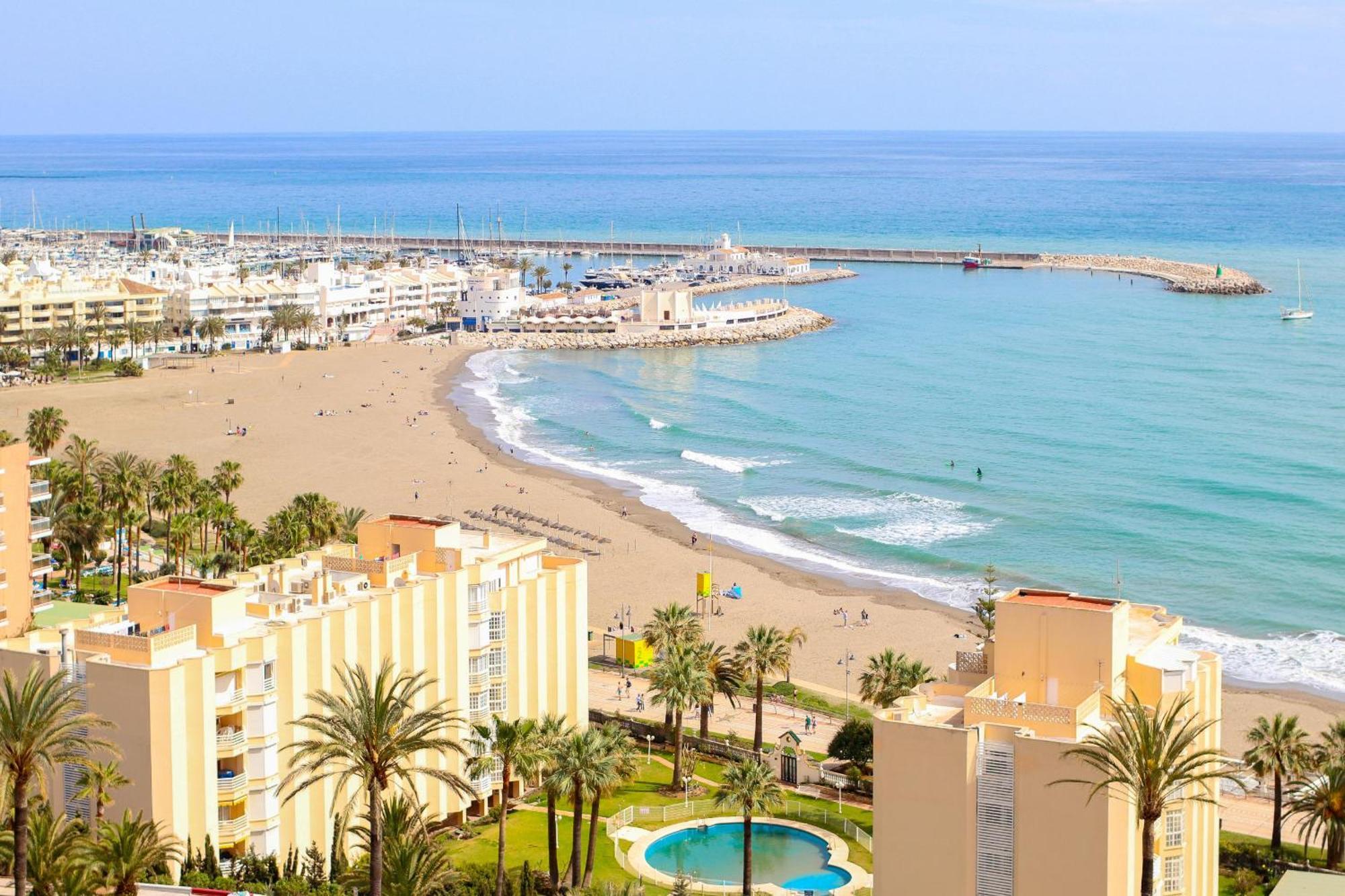 Penthouse With Panoramic Views - Puerto Marina Lejlighed Benalmádena Eksteriør billede
